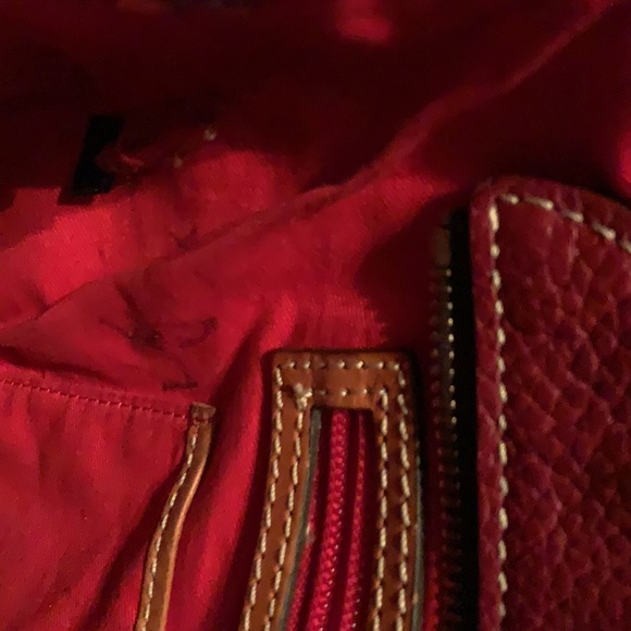 Dooney and Bourke tote with dust bag great condition - Picture 10 of 10